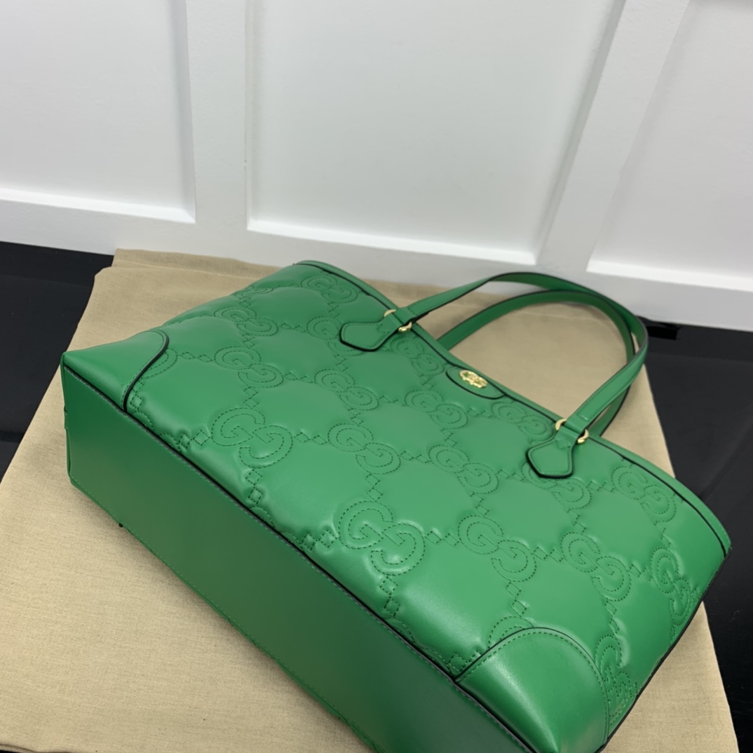 Gucci Shopping Bags